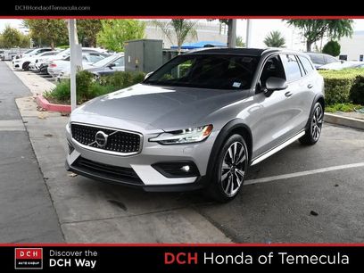 Used 2024 Volvo V60 B5 Cross Country Ultimate