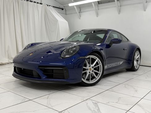 Used 2024 Porsche 911 Carrera GTS RWD image 7