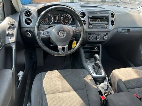 Used 2014 Volkswagen Tiguan S FWD image 10