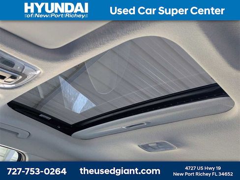 Used 2026 Hyundai Elantra Limited w/ Cargo Package image 21