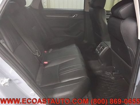 Used 2021 Honda Accord Touring image 15