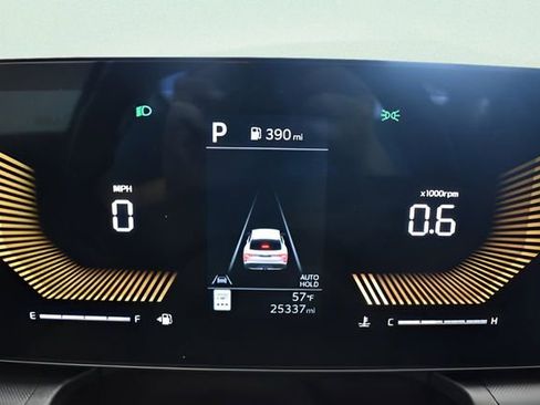 Used 2025 Kia K4 image 25