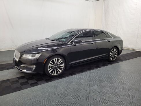 Used 2020 Lincoln MKZ Reserve w/ Elements Package FWD image 2