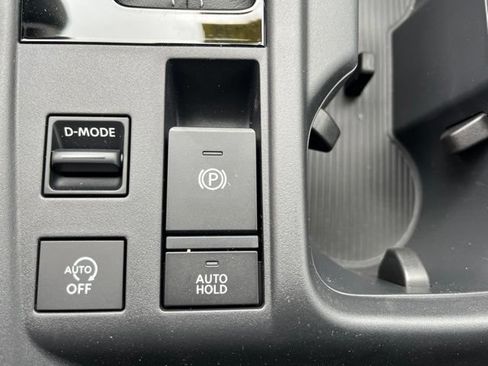 New 2026 Nissan Sentra SV w/ SV Convenience Package FWD image 17