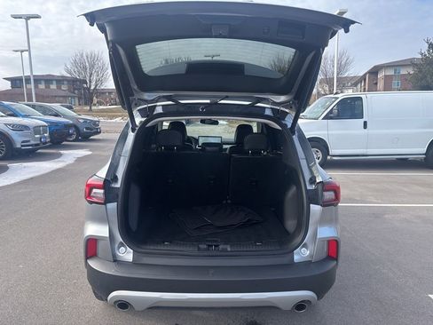 Used 2023 Ford Escape Platinum image 12