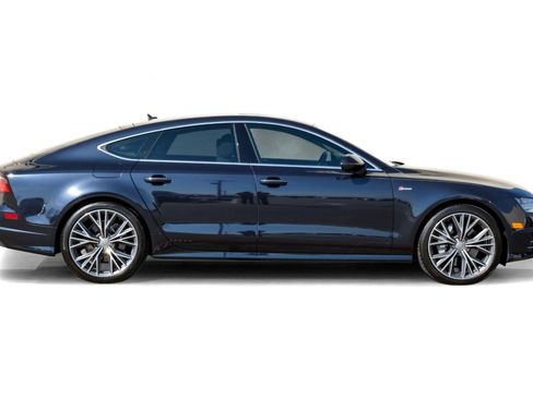 Used 2016 Audi A7 3.0T Premium Plus w/ 20" Wheel & Tire Package image 7