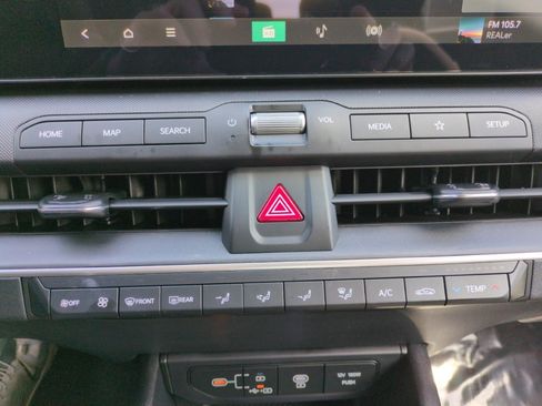 New 2025 Kia K4 FWD image 26