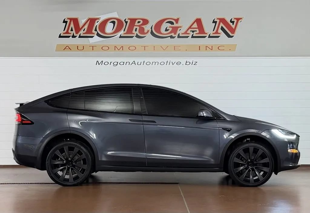 Used 2022 Tesla Model X Plaid AWD/4WD image 2