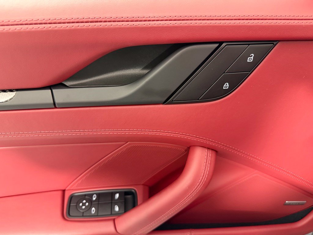 Certified 2022 Porsche 911 GT3 RWD image 18