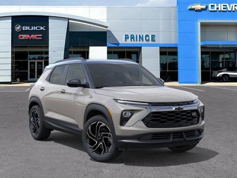 New 2026 Chevrolet TrailBlazer RS w/ Driver Confidence Package FWD image 7