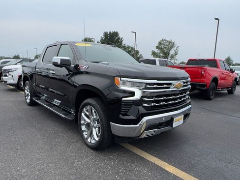 Certified 2024 Chevrolet Silverado 1500 LTZ AWD/4WD image 2