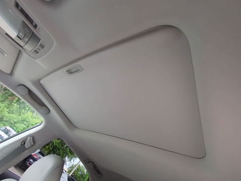 Used 2013 Lexus RX 350 AWD w/ Navigation Pkg image 19