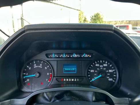 Used 2018 Ford F250 XL w/ Power Equipment Group image 16