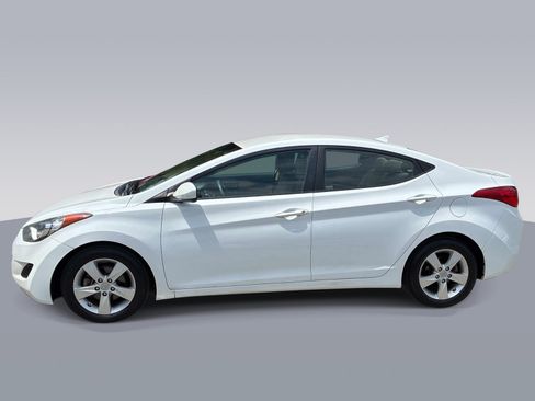 Used 2013 Hyundai Elantra GLS FWD image 4