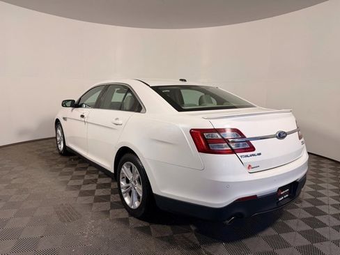 Used 2013 Ford Taurus SEL image 6