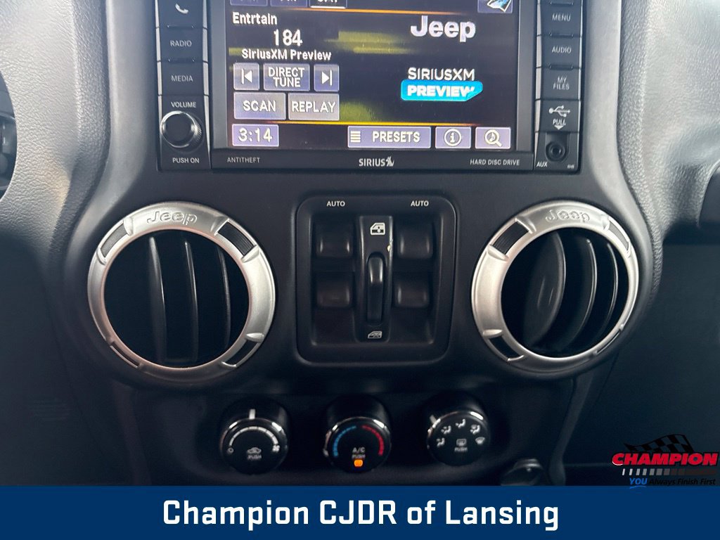 Used 2016 Jeep Wrangler Unlimited Sahara AWD/4WD image 20