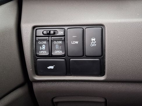 Used 2014 Honda Odyssey EX-L image 24