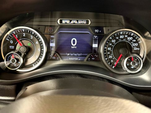 Used 2019 RAM 2500 Big Horn image 15