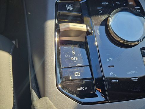 Used 2025 BMW X3 xDrive30i w/ Convenience Package image 16