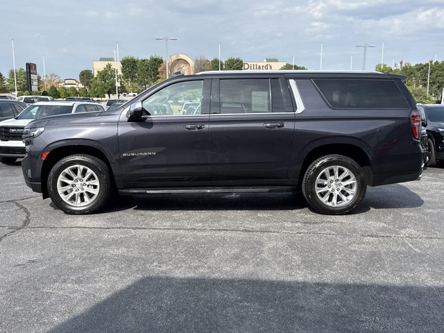 Used 2023 Chevrolet Suburban Premier AWD/4WD image 14