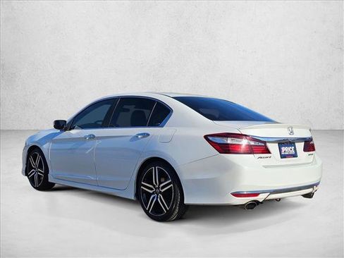 Used 2016 Honda Accord Sport image 8