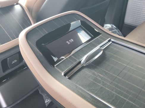 New 2026 Lincoln Navigator L Black Label image 29