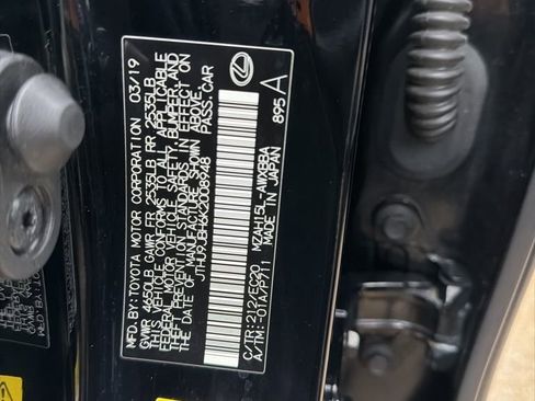 Used 2019 Lexus UX 250h image 10