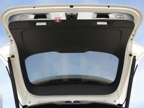 Certified 2025 Mercedes-Benz GLA 250 GLA 250 image 19