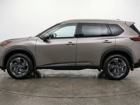 Used 2025 Nissan Rogue SV FWD image 5