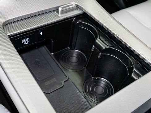 Used 2022 Hyundai Palisade SEL w/ Premium Package image 21