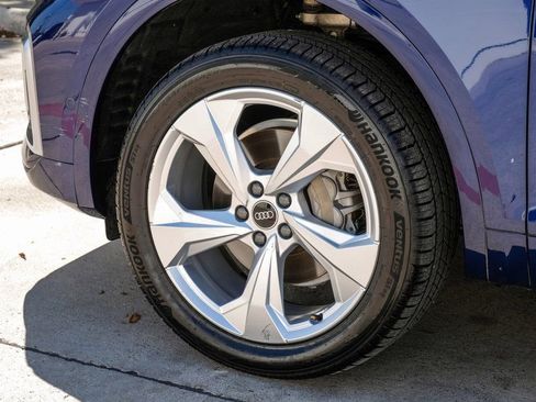 Used 2022 Audi Q5 2.0T Prestige w/ Prestige Package image 67