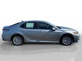 Used 2019 Toyota Camry L image 6