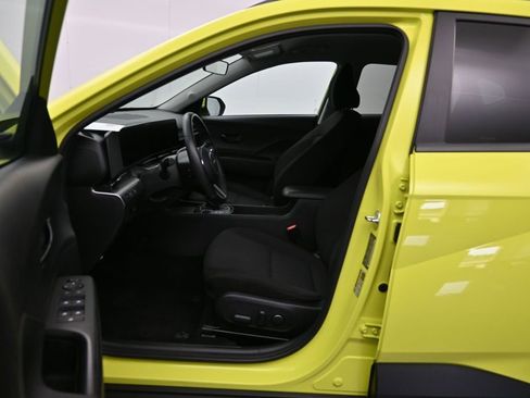 Used 2024 Hyundai Kona SEL FWD image 19