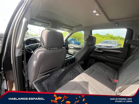 Used 2023 Chevrolet Silverado 1500 RST AWD/4WD image 15