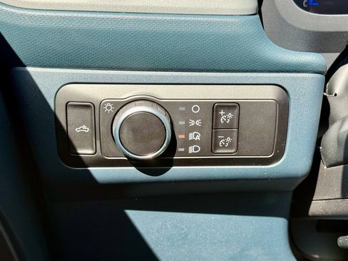 New 2026 Ford Maverick XL image 26