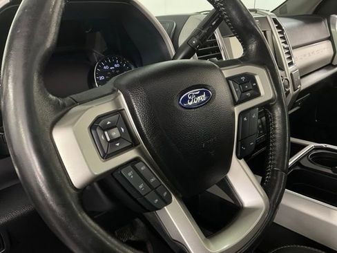 Used 2017 Ford F250 Lariat w/ Lariat Ultimate Package image 21