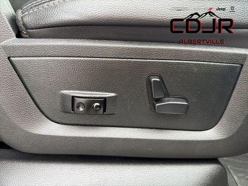 Used 2017 RAM 1500 Laramie w/ Protection Group image 27