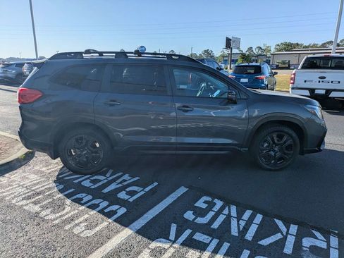 Certified 2023 Subaru Ascent Onyx Edition Limited AWD/4WD image 4