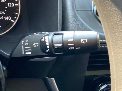 Used 2023 Nissan Rogue SV FWD image 22