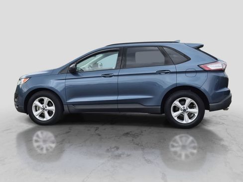 Used 2018 Ford Edge SE FWD image 5