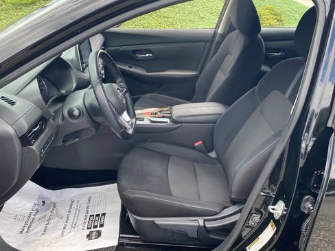 Used 2020 Nissan Sentra SV FWD image 6