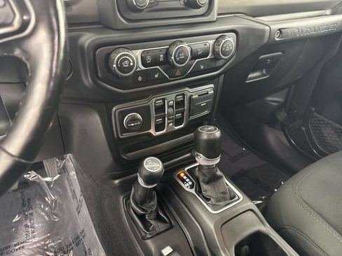 Used 2020 Jeep Wrangler Unlimited Sport AWD/4WD image 19