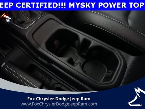 Used 2023 Jeep Wrangler Unlimited Sahara w/ Cold Weather Group image 16