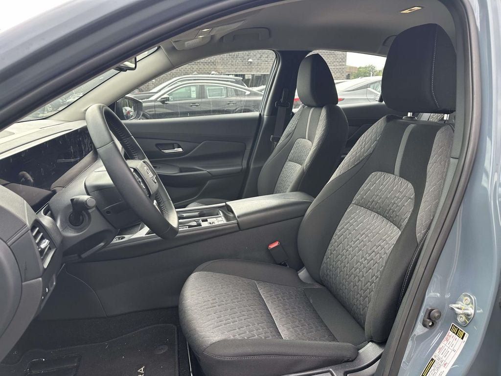 Certified 2026 Nissan Sentra SV w/ SV Convenience Package FWD image 16