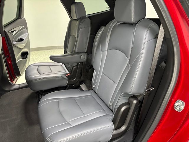 Used 2024 Buick Enclave Essence FWD image 20