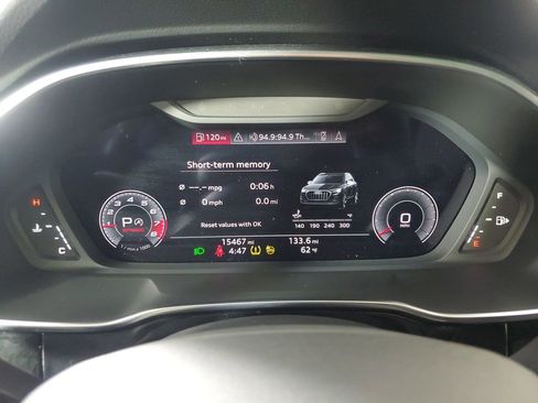 Used 2023 Audi Q3 2.0T Premium Plus w/ Premium Plus Package image 27