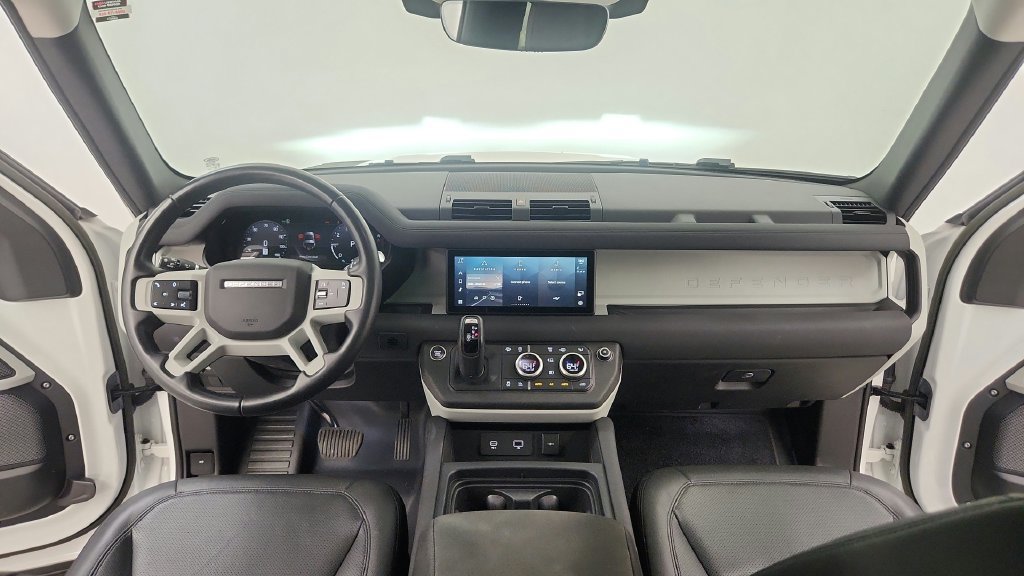 Used 2023 Land Rover Defender 90 S AWD/4WD image 30