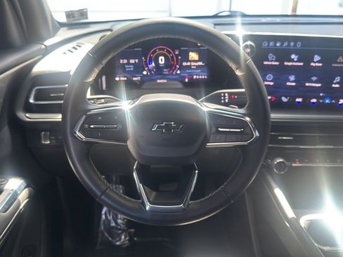 Used 2024 Chevrolet Traverse LS w/ Midnight/Sport Edition AWD/4WD image 2