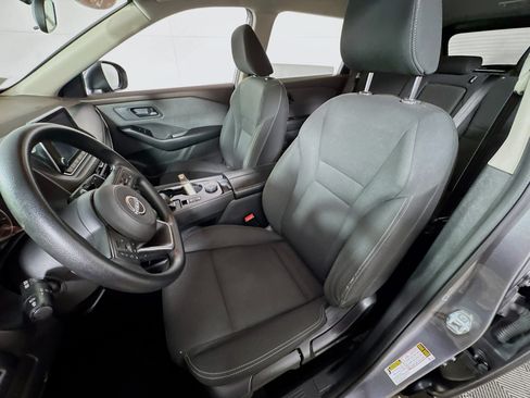 Used 2023 Nissan Rogue S AWD/4WD image 12