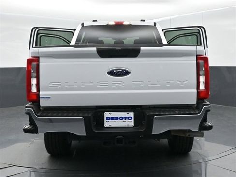 Used 2025 Ford F350 XLT image 67